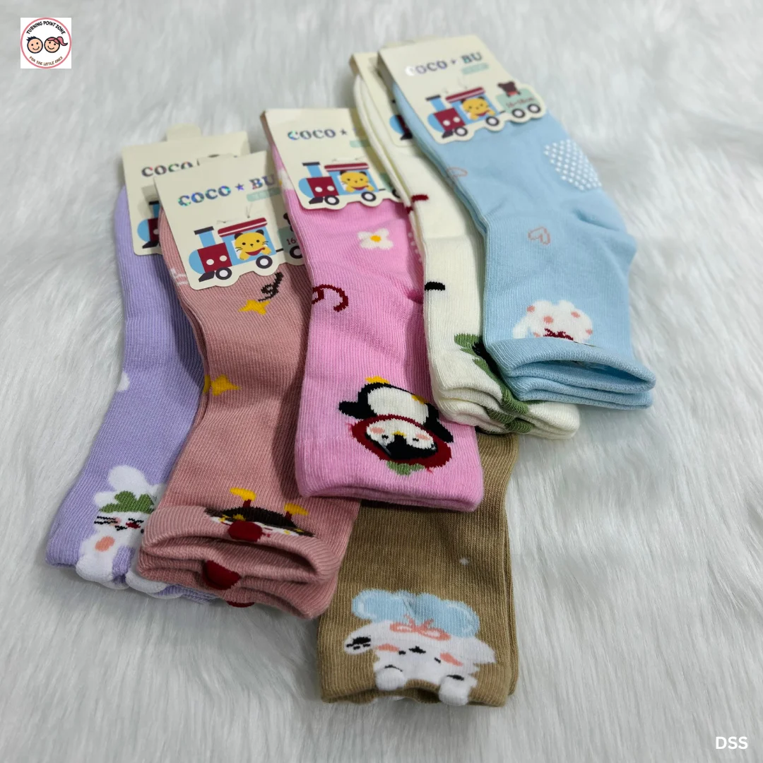 Socks (2)